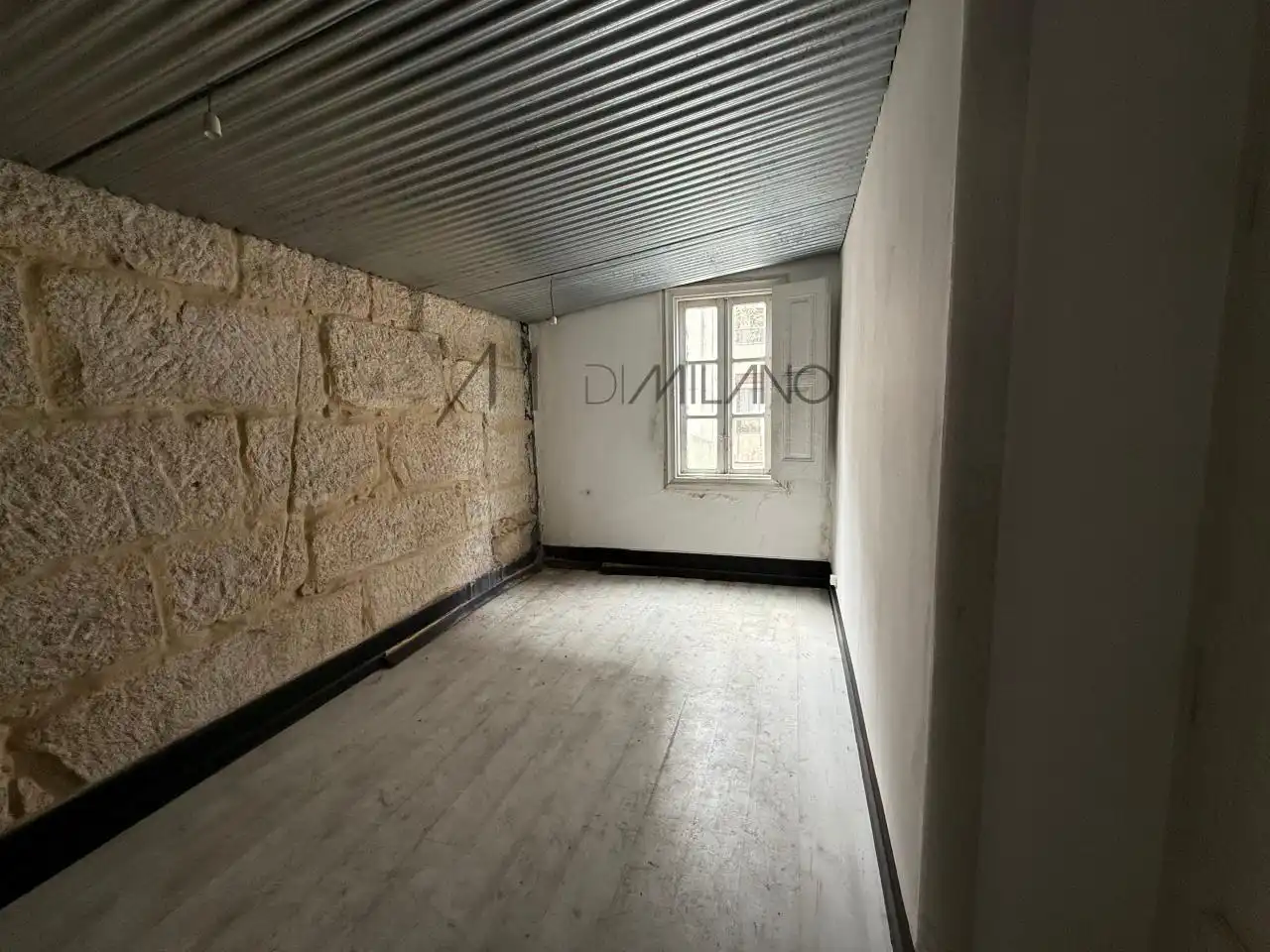Flat for sale in Vigo   with Heating