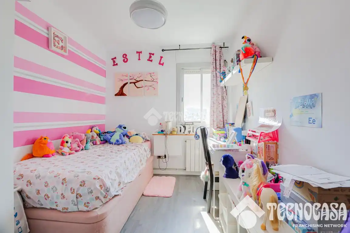Bedroom of Flat for sale in Terrassa  with Heating and Balcony