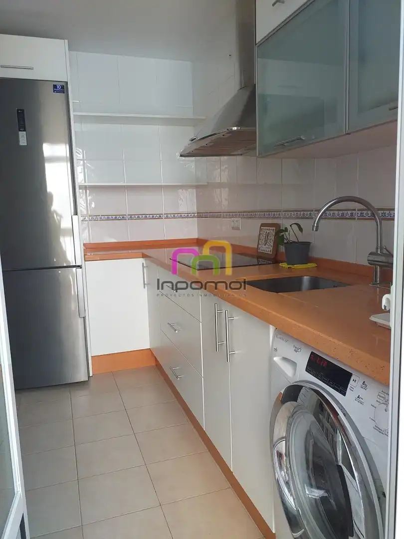 Apartament de lloguer a Maria Auxiliadora - Barriada de Llera