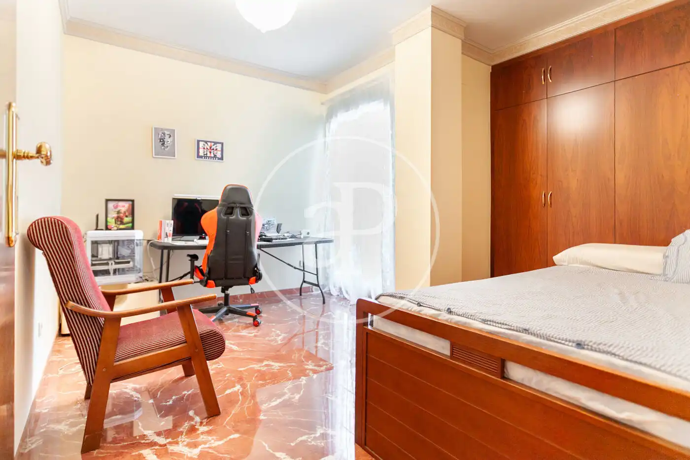 Casa adosada en venta en Benifaió