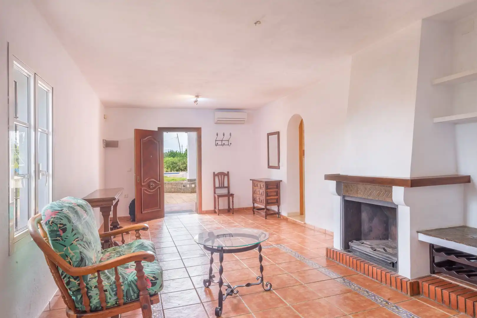 Sala de estar de Casa o chalet en venta en Alhaurín El Grande con Aire acondicionado, Calefacción y Jardín privado