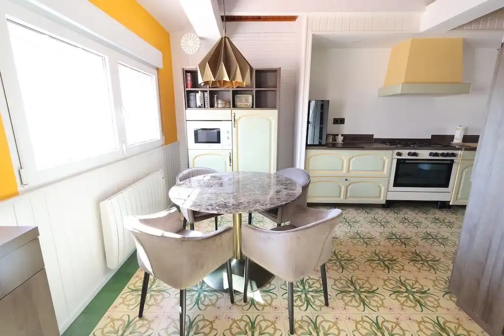 Cuina de Casa o xalet en venda en Orihuela amb Aire condicionat, Jardí privat i Terrassa