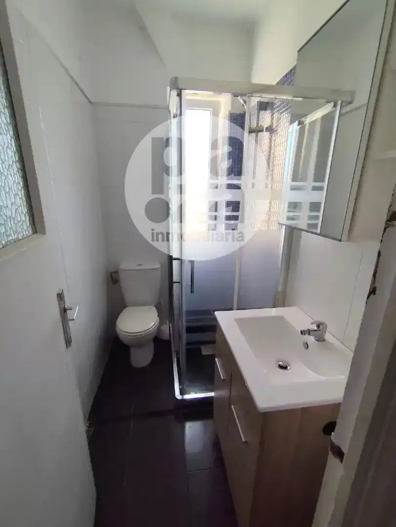 Bathroom of Flat for sale in Burgos  with Heating and Furnished
