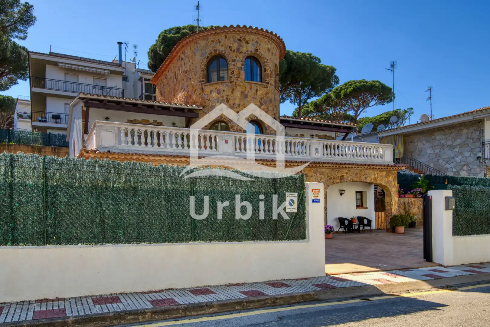 Villa mit Garten zum Verkauf in Carrer Víctor Català, imagen 6