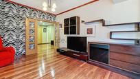 Living room of Flat for sale in Vitoria - Gasteiz  with Parquet flooring