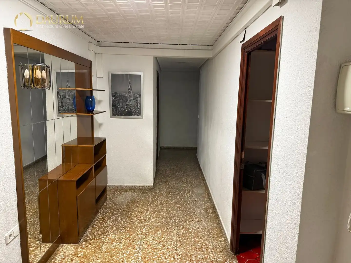 Piso en venta en Manises con Aire acondicionado, Terraza y Amueblado