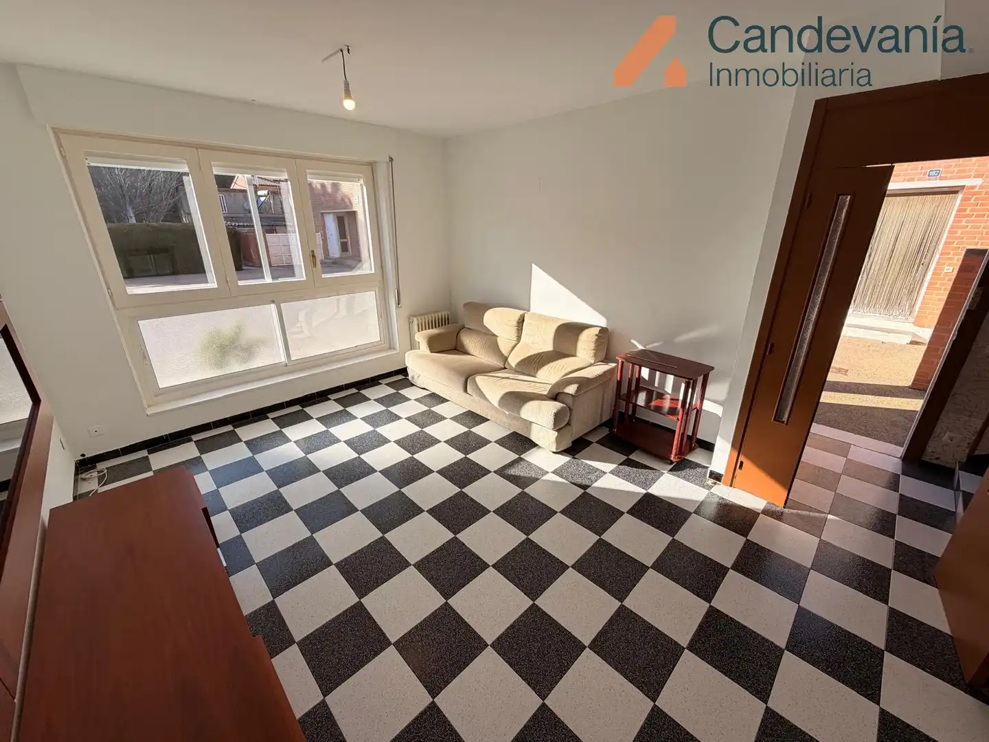 Vista exterior de Casa adosada en venta en Gurrea de Gállego con Calefacción, Trastero y Horno