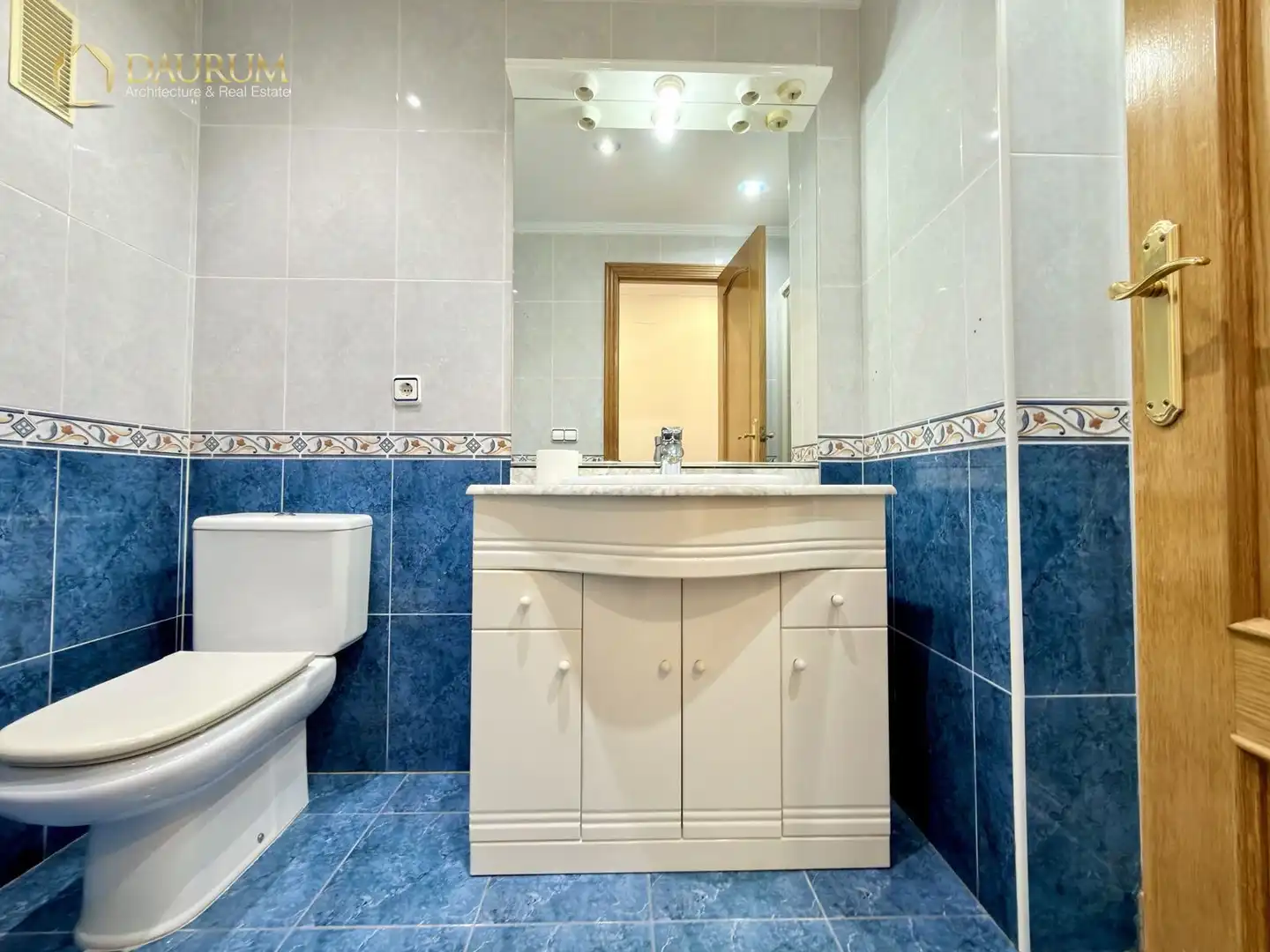 Flat with lift for sale in Bernat Guinovart, imagen 18