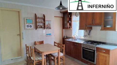Foto 2 de Casa o chalet en venta en A Gándara, Narón