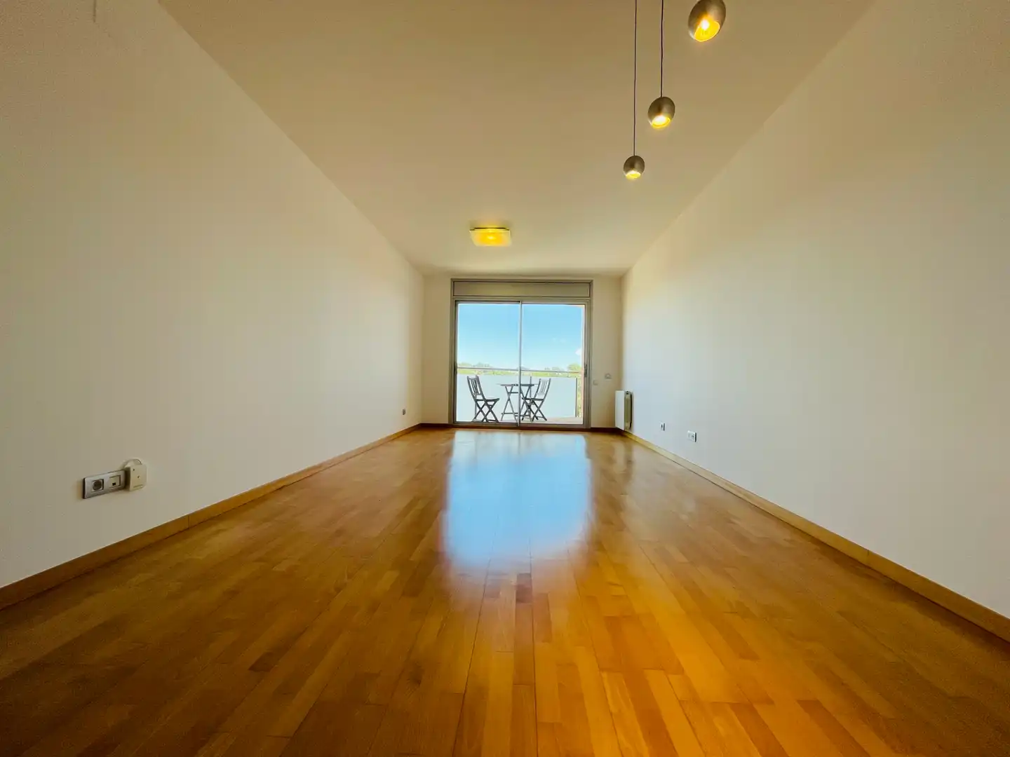 Sala de estar de Piso de alquiler en Corbera de Llobregat con Aire acondicionado, Calefacción y Trastero