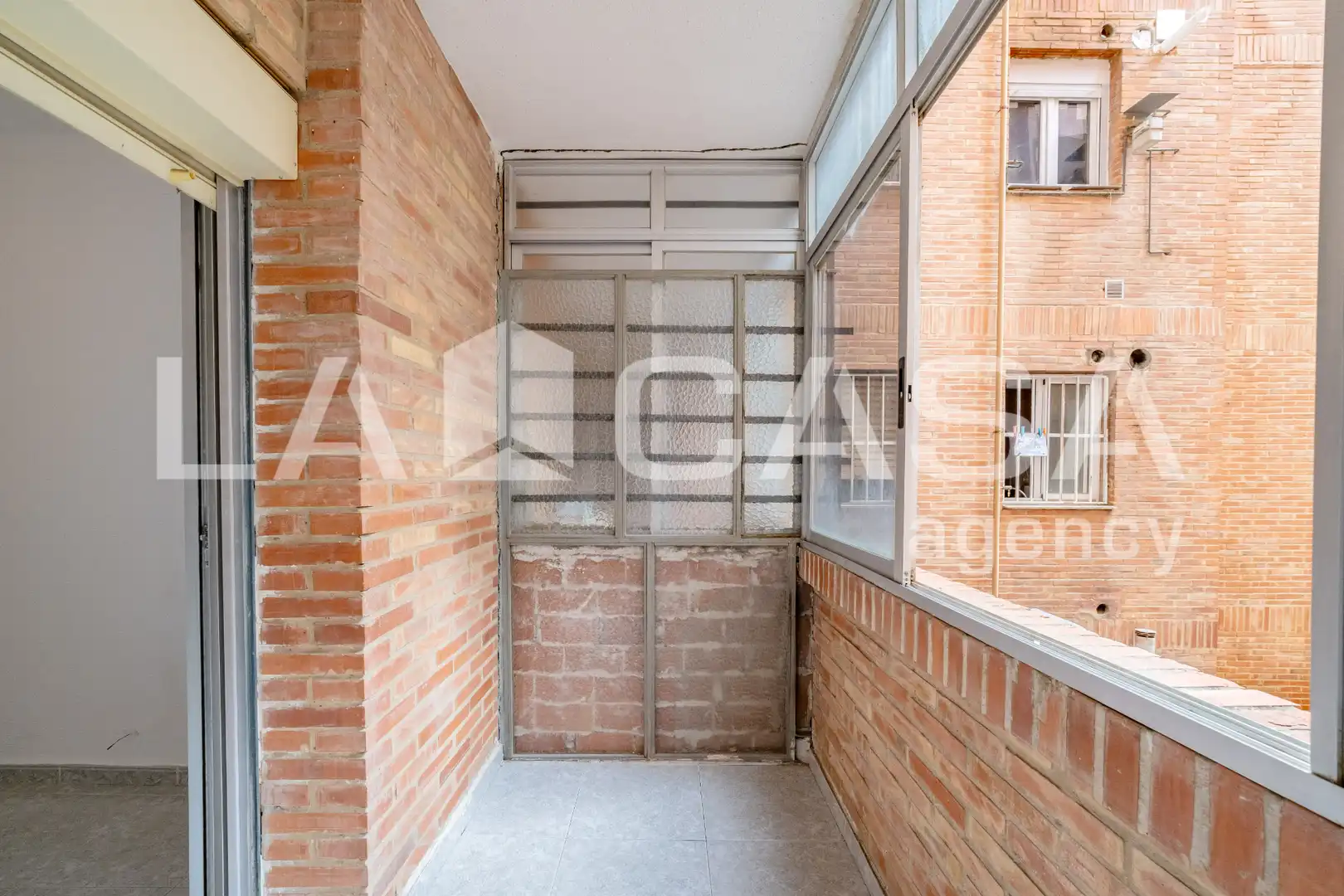 Flat with terrace for sale in Avinguda de Blasco Ibáñez, imagen 9
