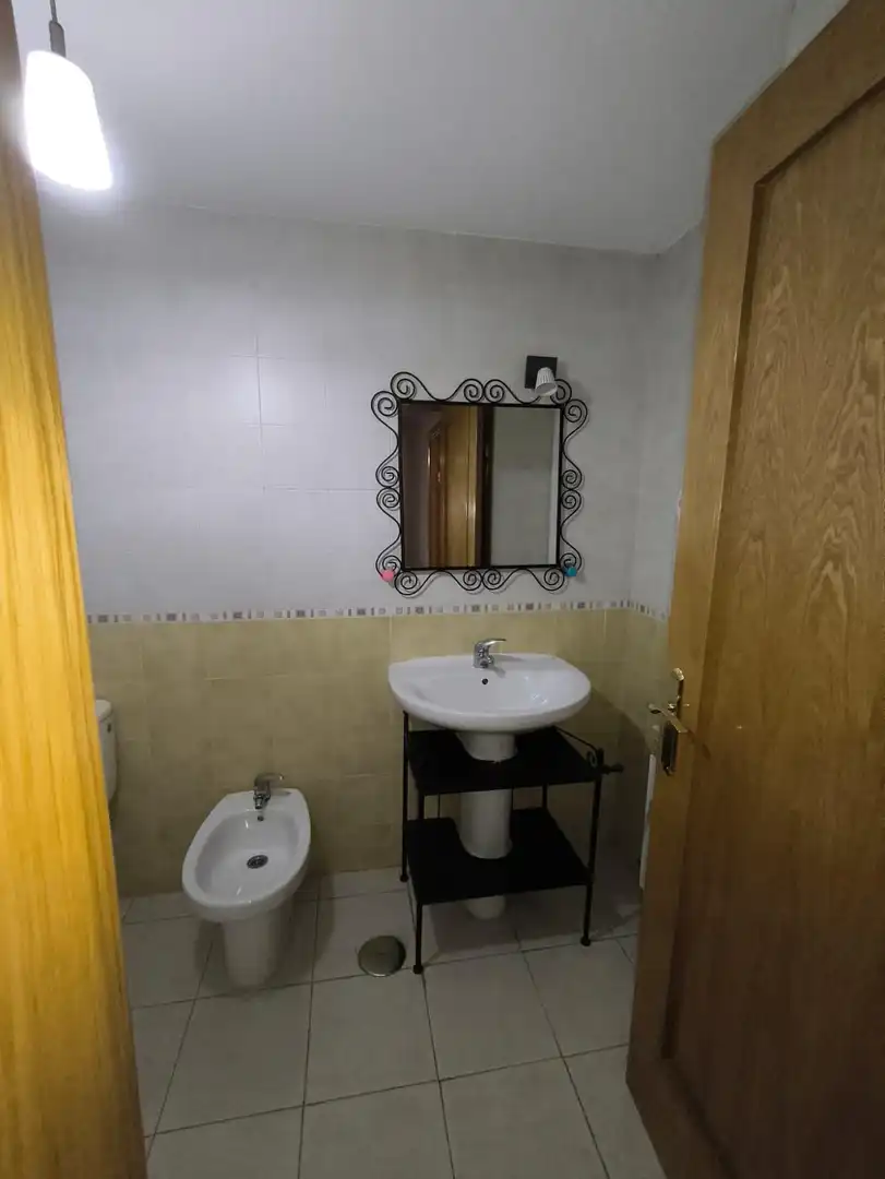 Badezimmer von Wohnung zum Verkauf in Ocaña mit Heizung und Terrasse