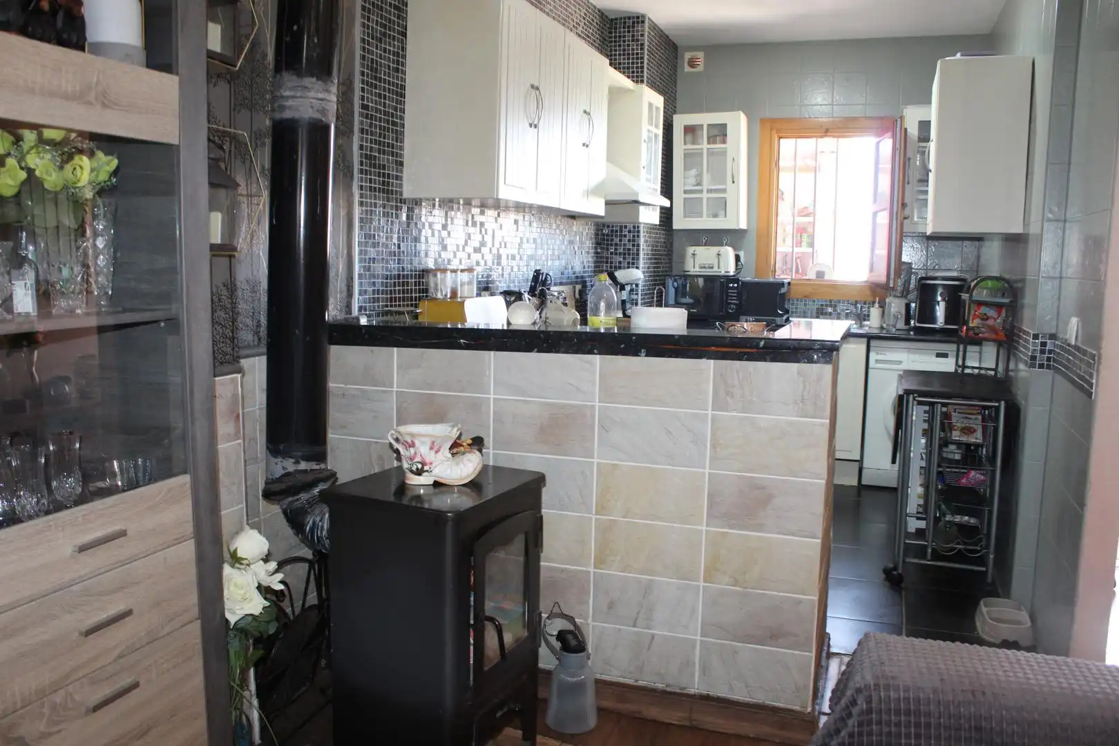 Cocina de Casa adosada en venta en Enix con Aire acondicionado, Calefacción y Jardín privado