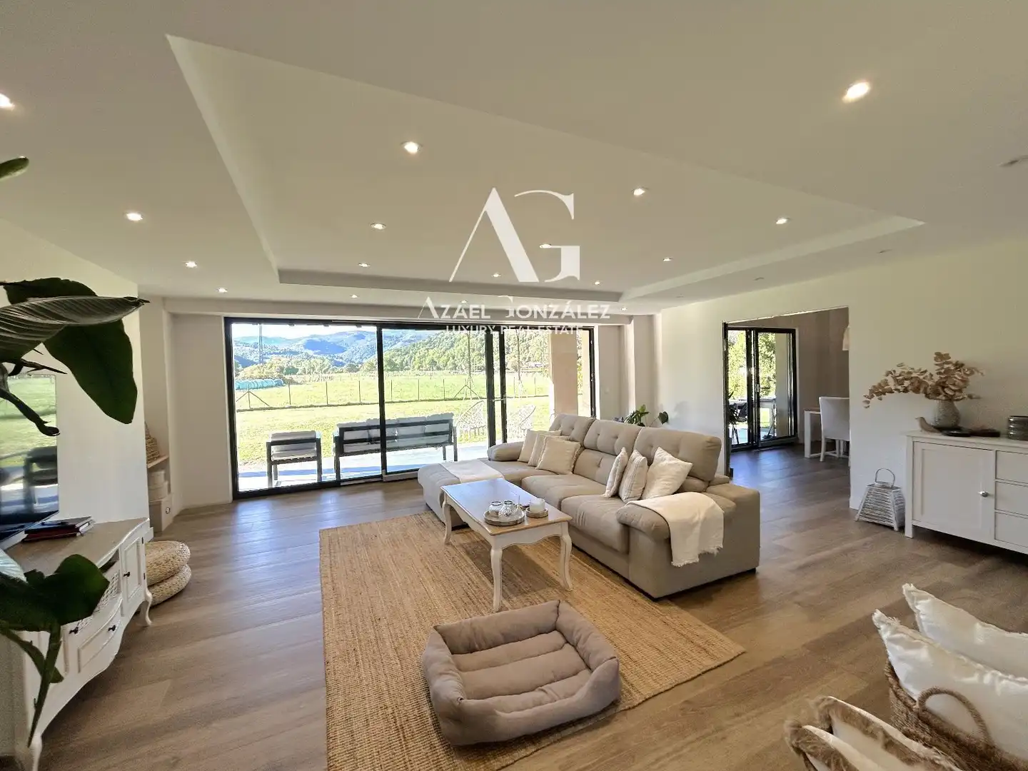 Living room of Houses for sale in Cabuérniga, Cantabria