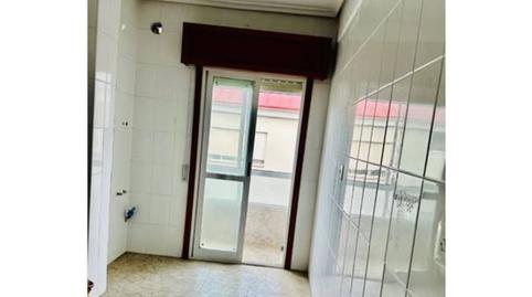 Foto 2 de Pis en venda a A Carballeira, Ourense