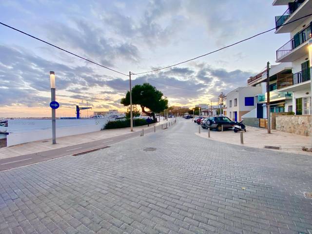 Local comercial en Venta en El Coll d'en Rabassa