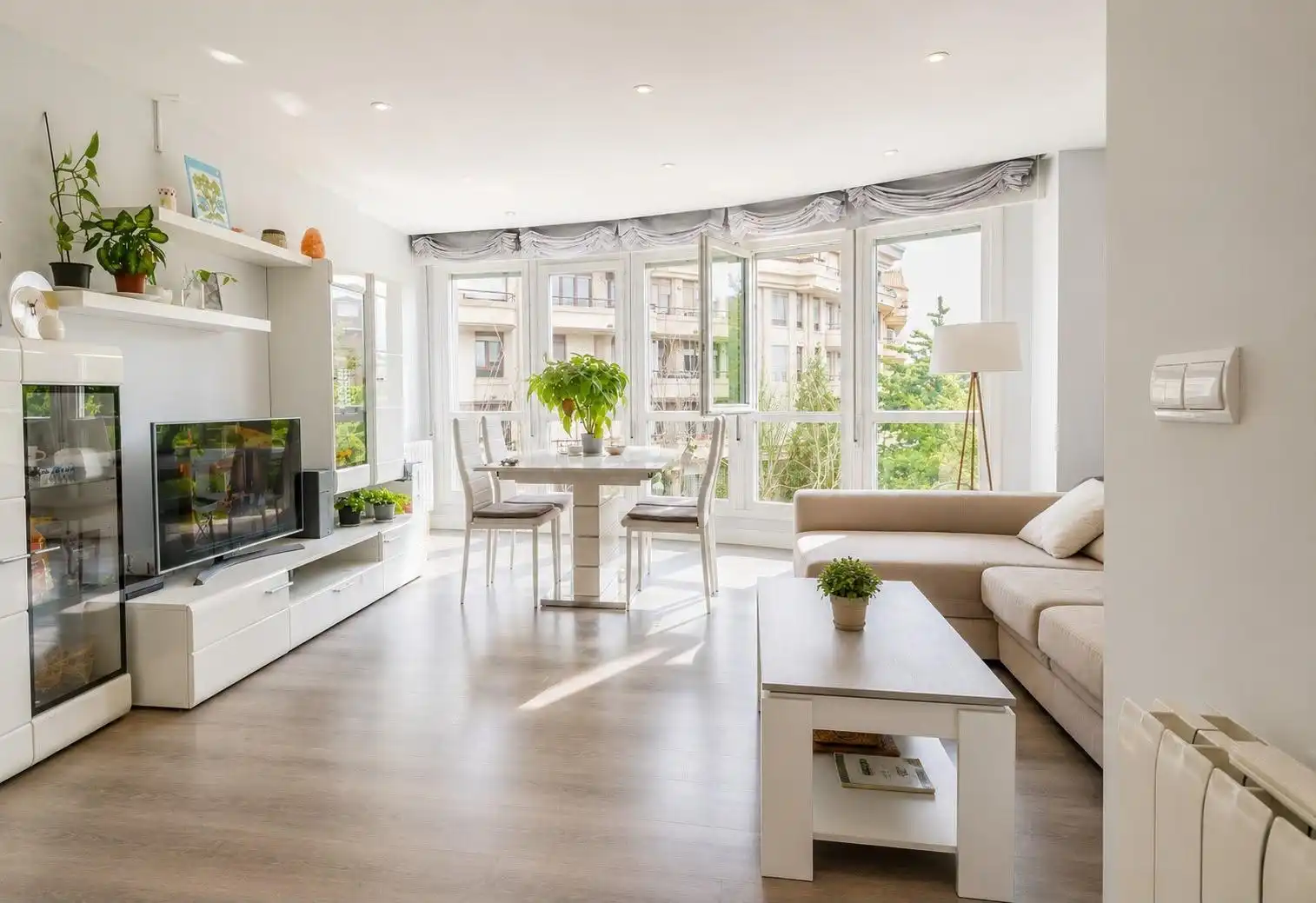 Living room of Flat for sale in Santander  with Community pool