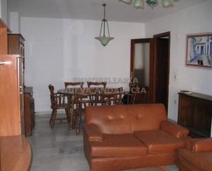 Sala d'estar de Pis de lloguer en  Almería Capital amb Terrassa i Moblat