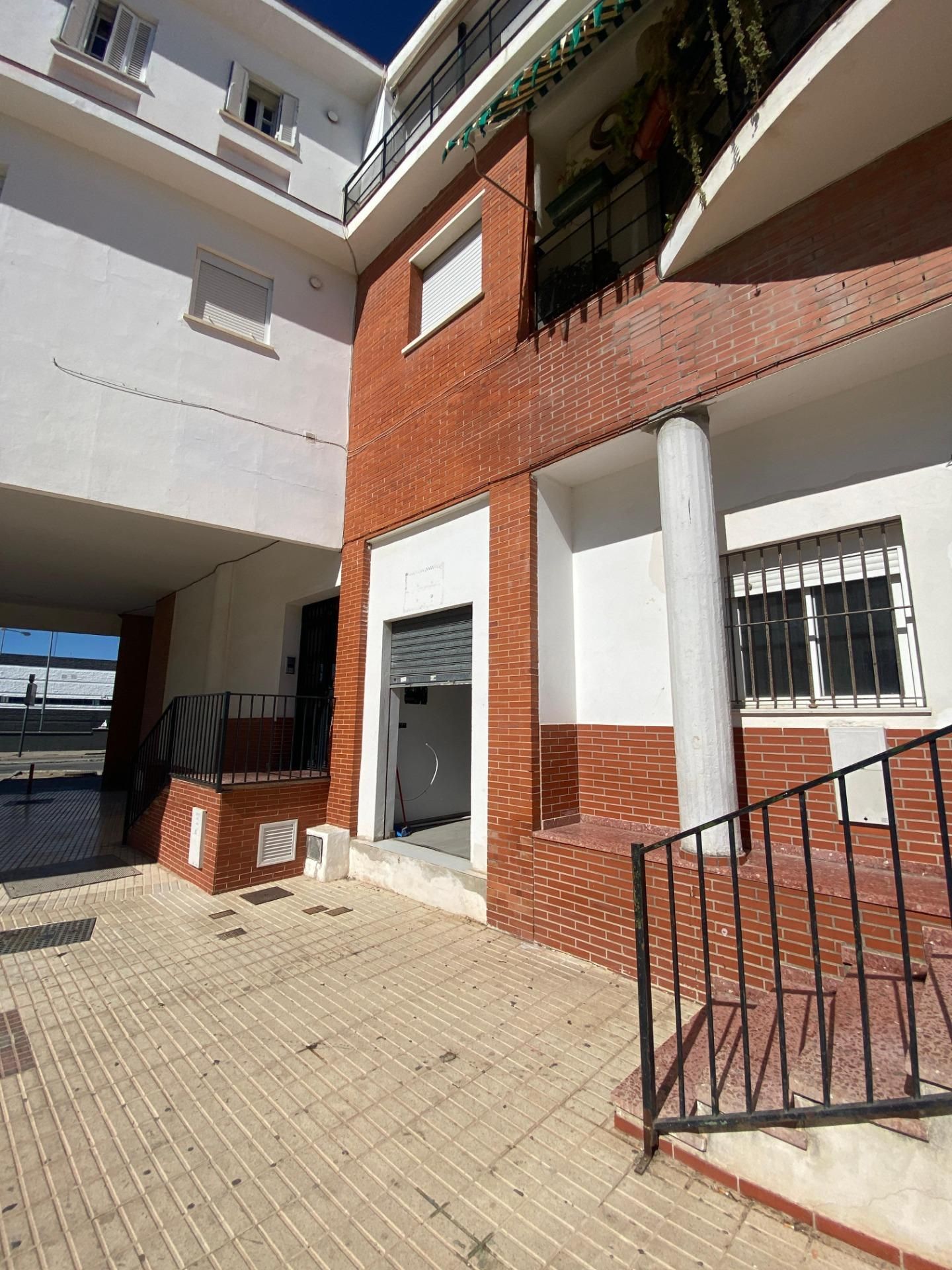 Exterior view of Premises for sale in Lebrija