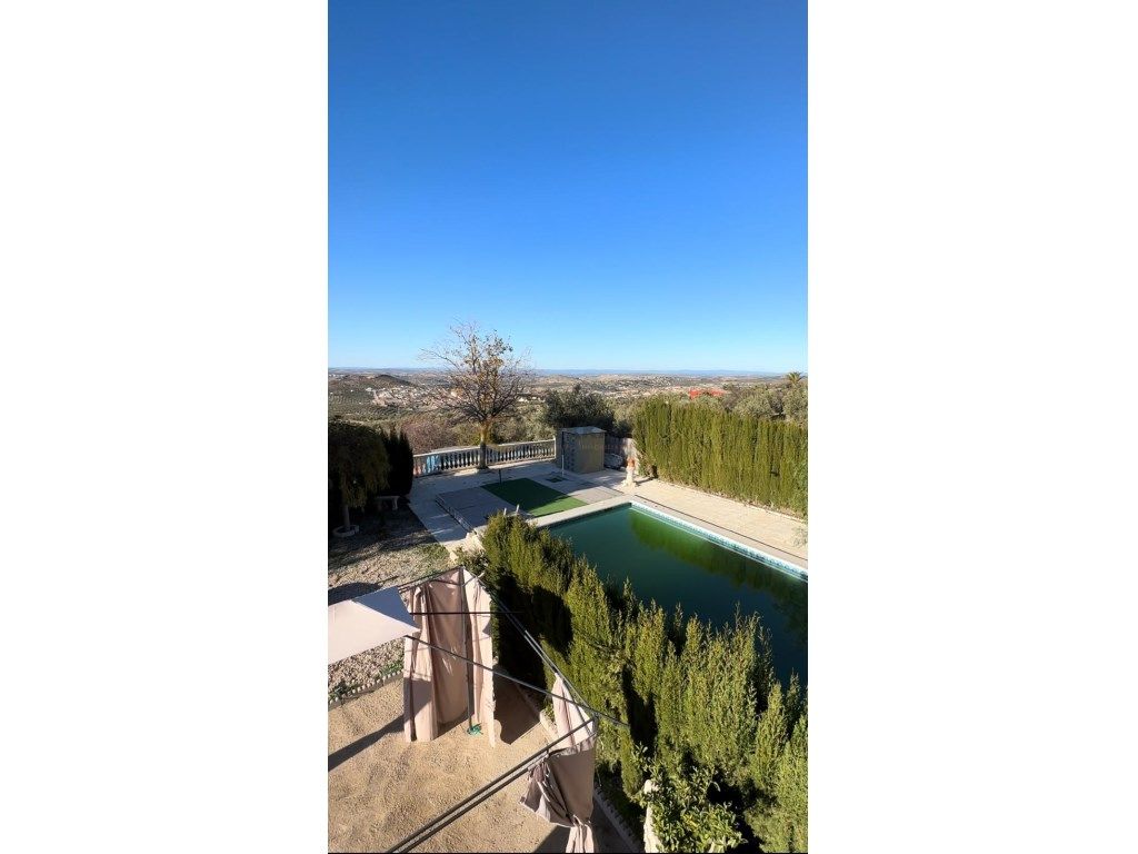 Piscina de Casa o chalet en venta en  Jaén Capital