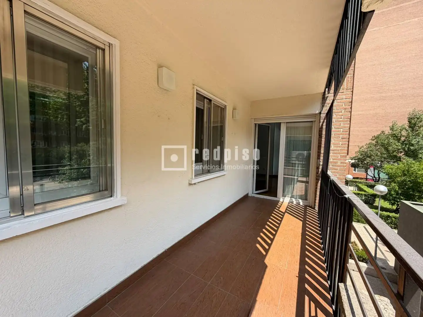 Balcony of Flat for rent in Madrid  with Air Conditioner, Parquet flooring and Terrace