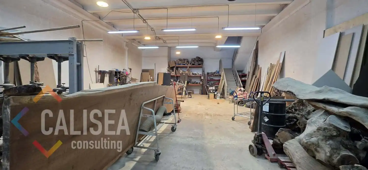 Industrial building to rent in Carrer del Doctor Almera 74, imagen 2