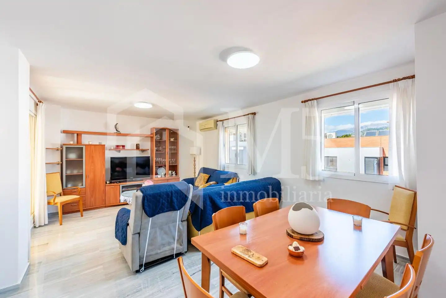 Sala de estar de Piso de alquiler en Algarrobo con Aire acondicionado, Terraza y Trastero