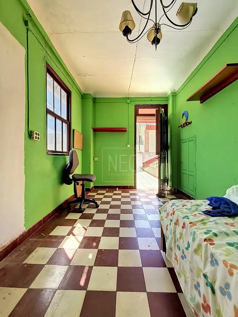 Casa adosada en venta en Granada con Terraza y Trastero