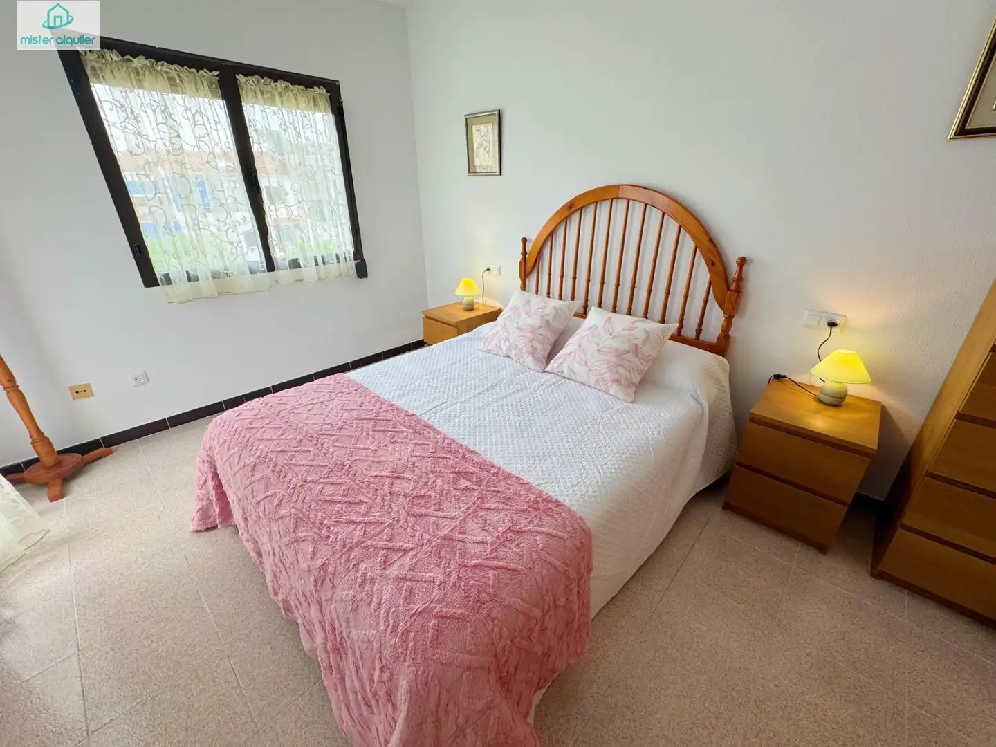 Bungalow con terrazza in affitto a Calle ALBAYNA 3, imagen 40