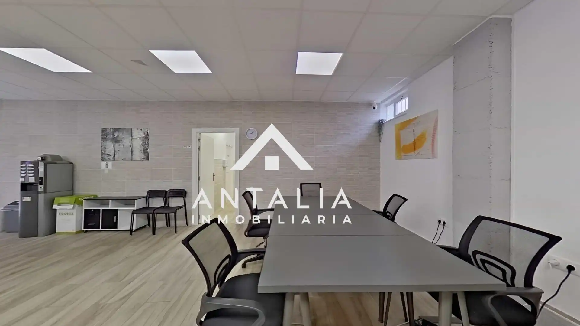 Oficina de alquiler en Nuevo Cáceres