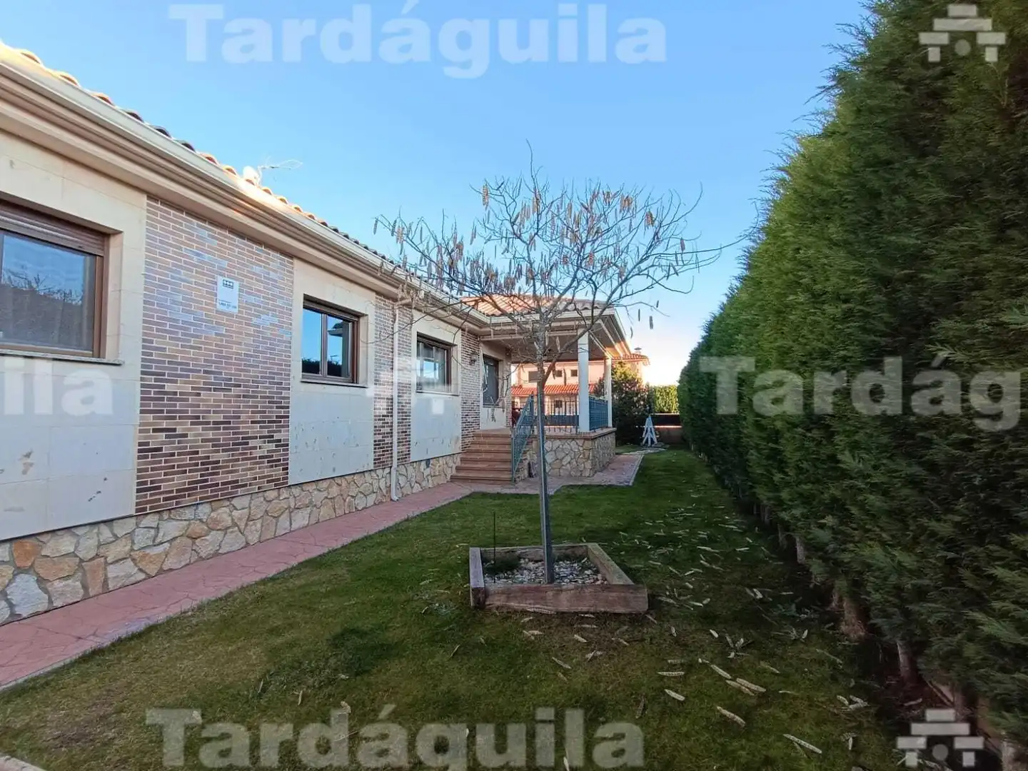 Exterior view of Houses for sale in San Cristóbal de la Cuesta  with Heating and Private garden