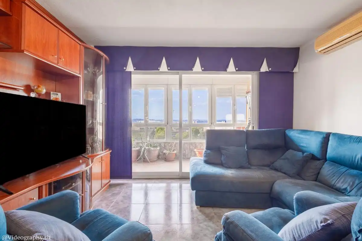 Living room of Flat for sale in Fuenlabrada  with Air Conditioner, Heating and Terrace
