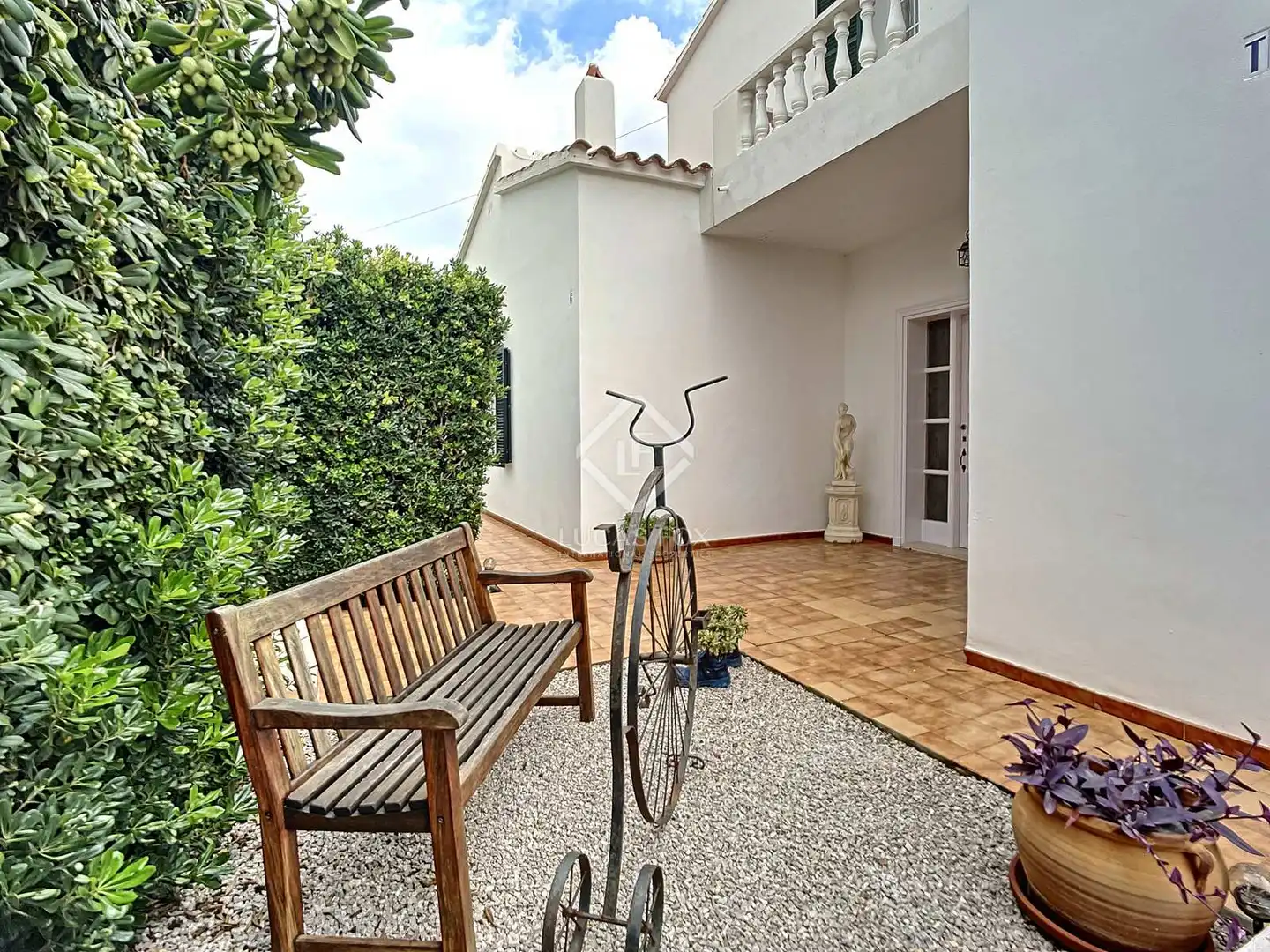 Garden of Houses for sale in Maó - Mahón  with Air Conditioner, Heating and Private garden