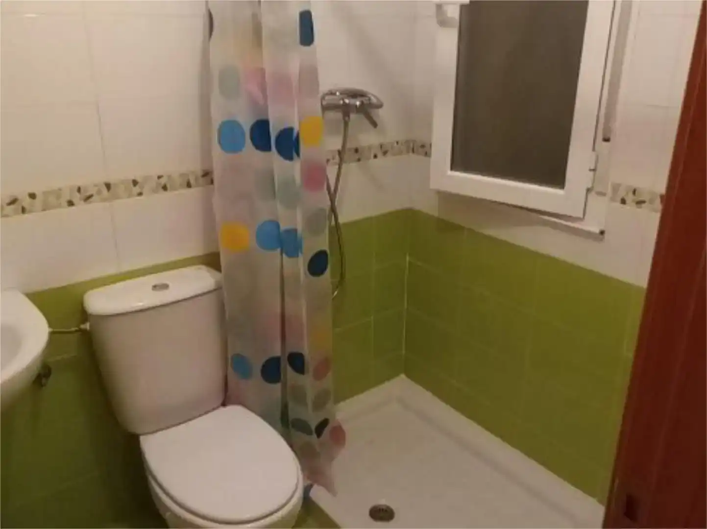 Baño de Piso en venta en Bermillo de Sayago con Amueblado y Balcón