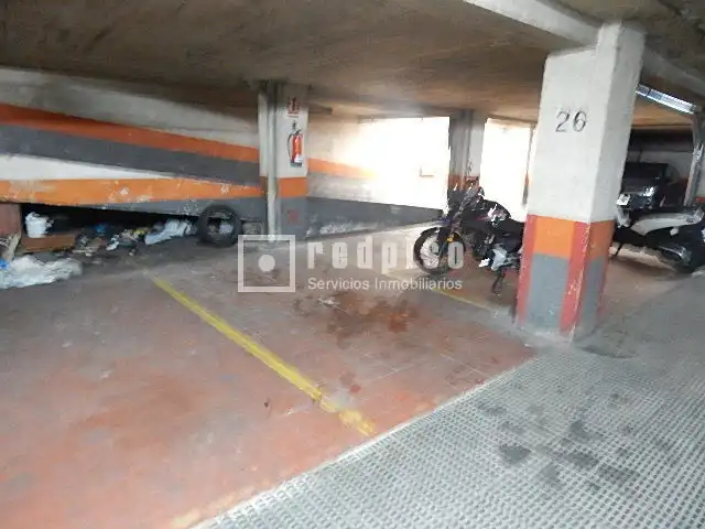 Parkplatz von Garage zum Verkauf in Madrid