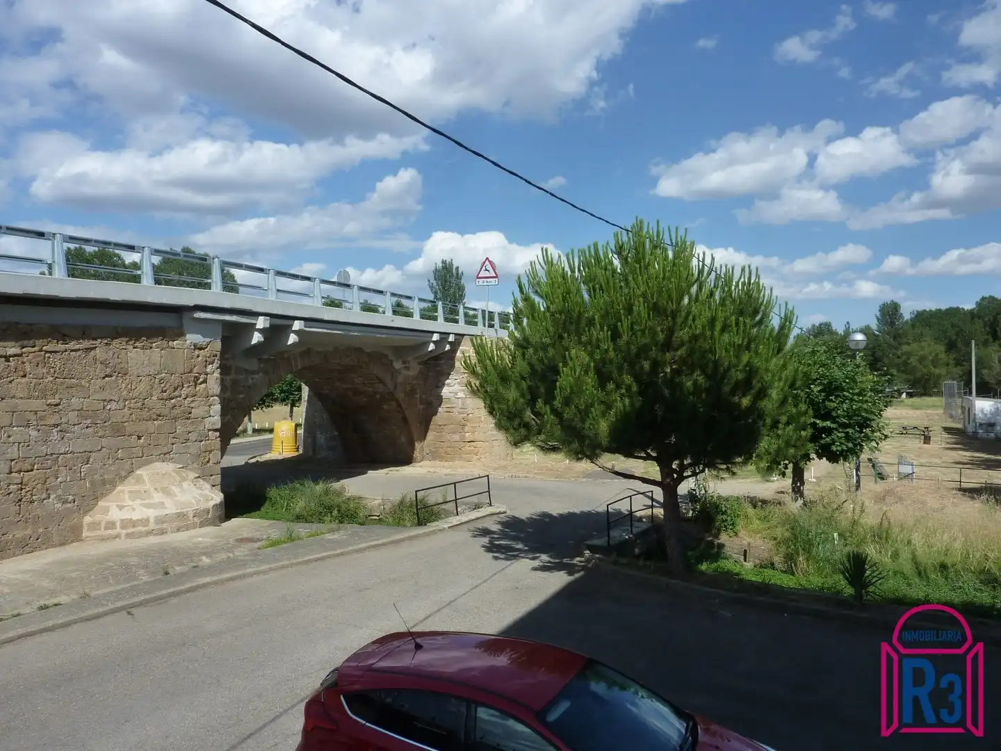 Parking of Commercial properties for sale in Villaturiel  with Terrace