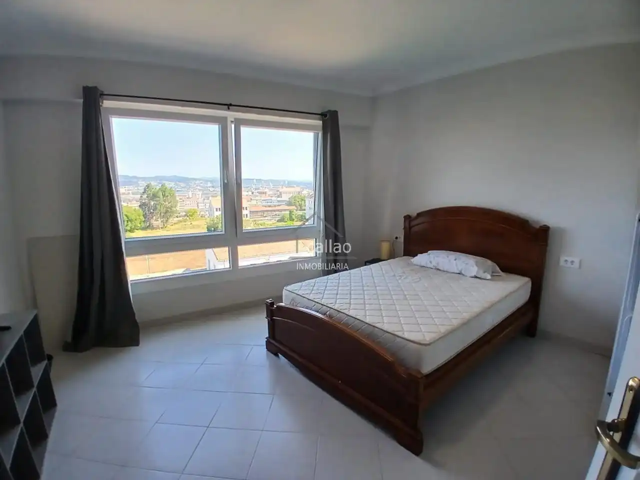 Flat for sale in A Malata - Catabois - Ciudad Jardín