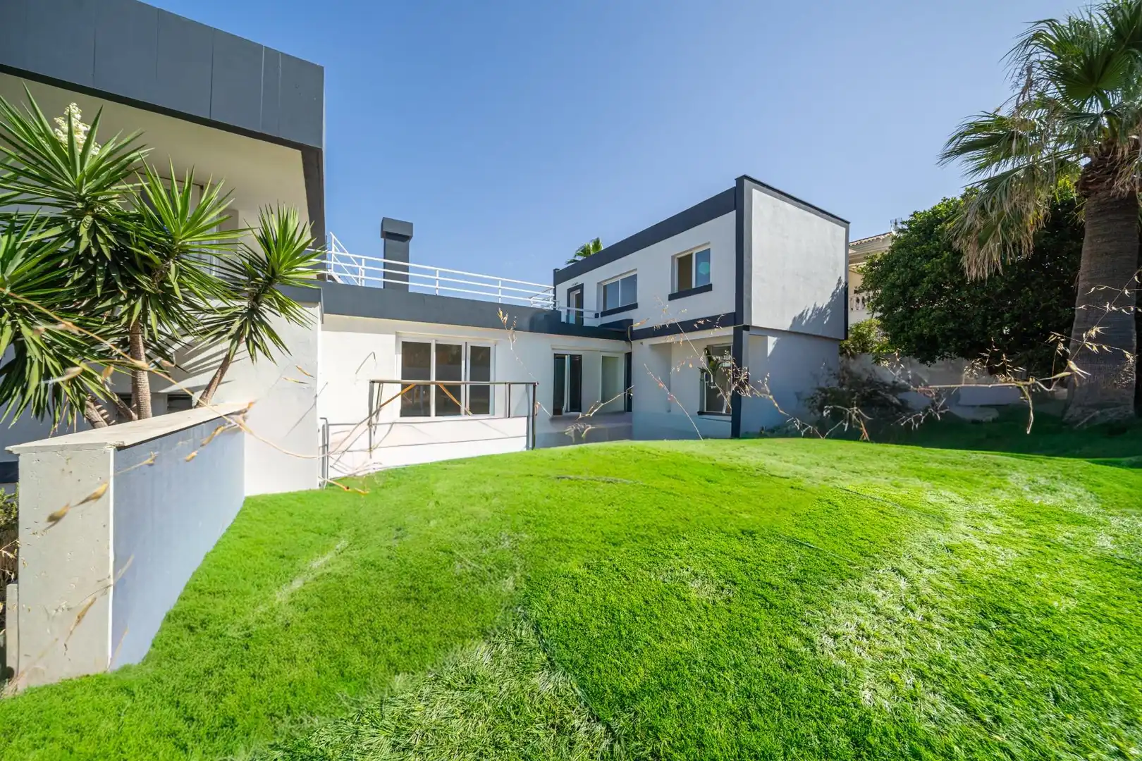 Garden of Houses for sale in Llucmajor  with Air Conditioner, Heating and Private garden