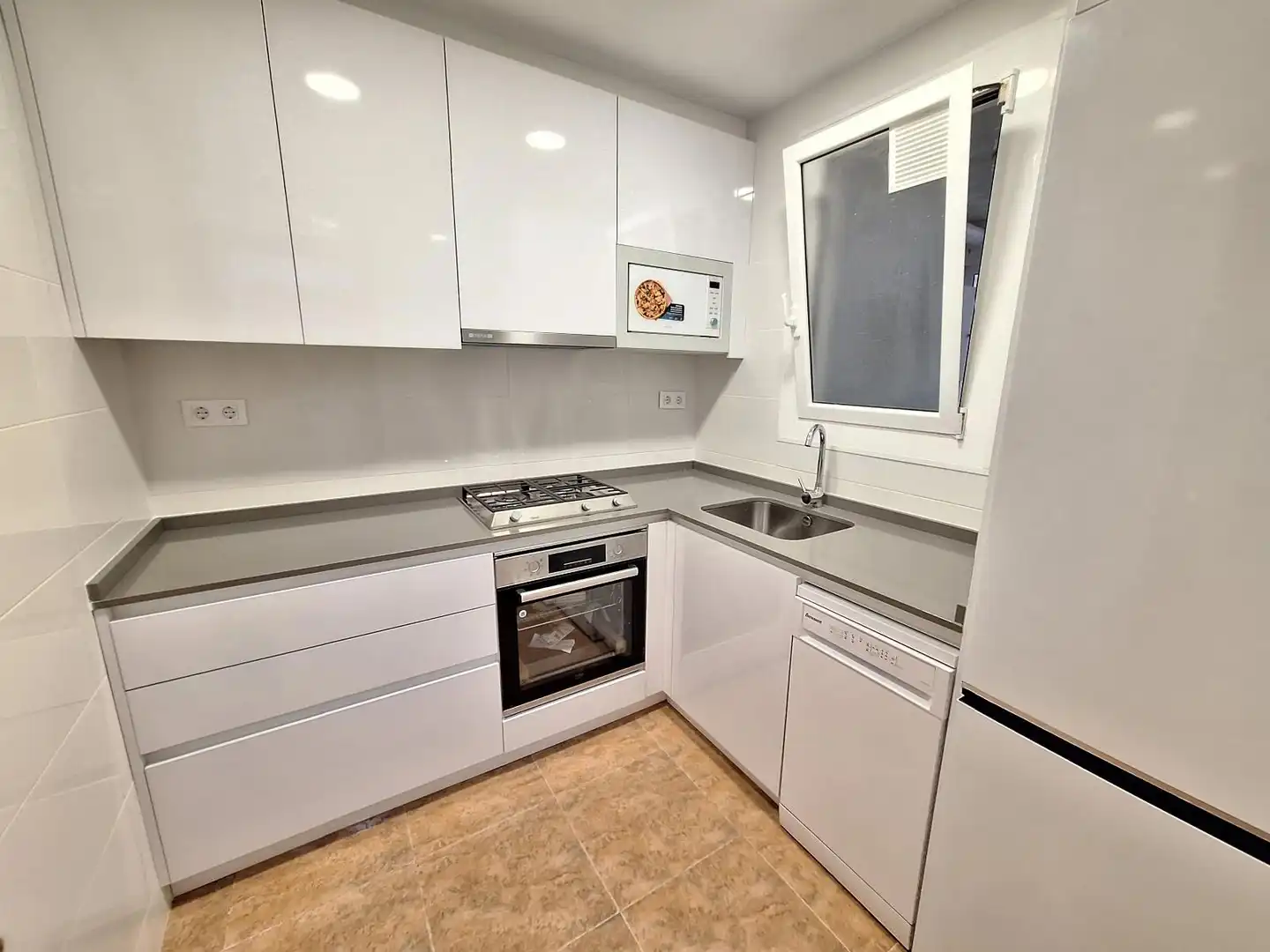 Cocina de Piso de alquiler en Barcelona con Amueblado