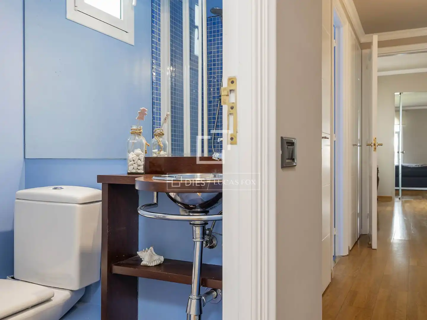 Bathroom of Flat for rent in Barcelona  with Furnished