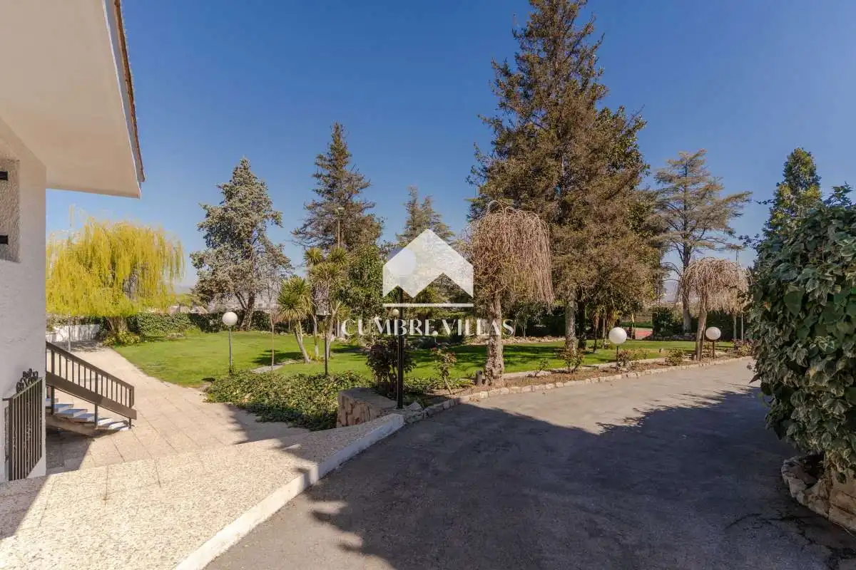 Houses for sale in Gójar  with Heating, Private garden and Terrace