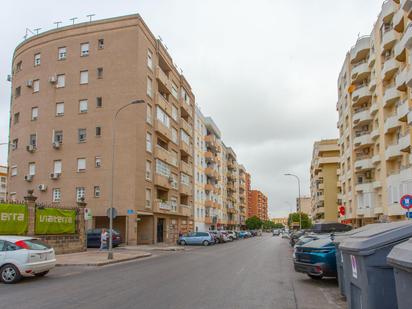 Exterior view of Flat for sale in Jerez de la Frontera  with Terrace and Balcony