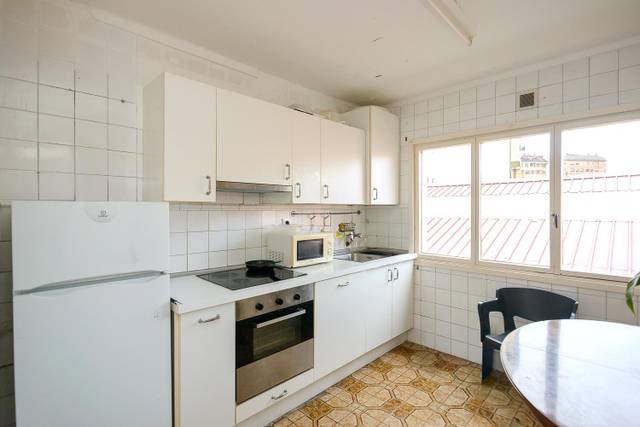 Piso en Venta en Calle MATILDE GARCÍA DEL REAL, 26 en Fozaneldi - Tenderina