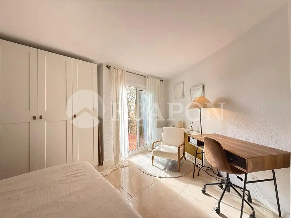 Habitación de Casa o chalet en venta en Alella con Aire acondicionado, Calefacción y Jardín privado
