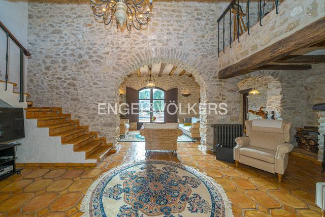 Casa-chalet en Venta en Relleu