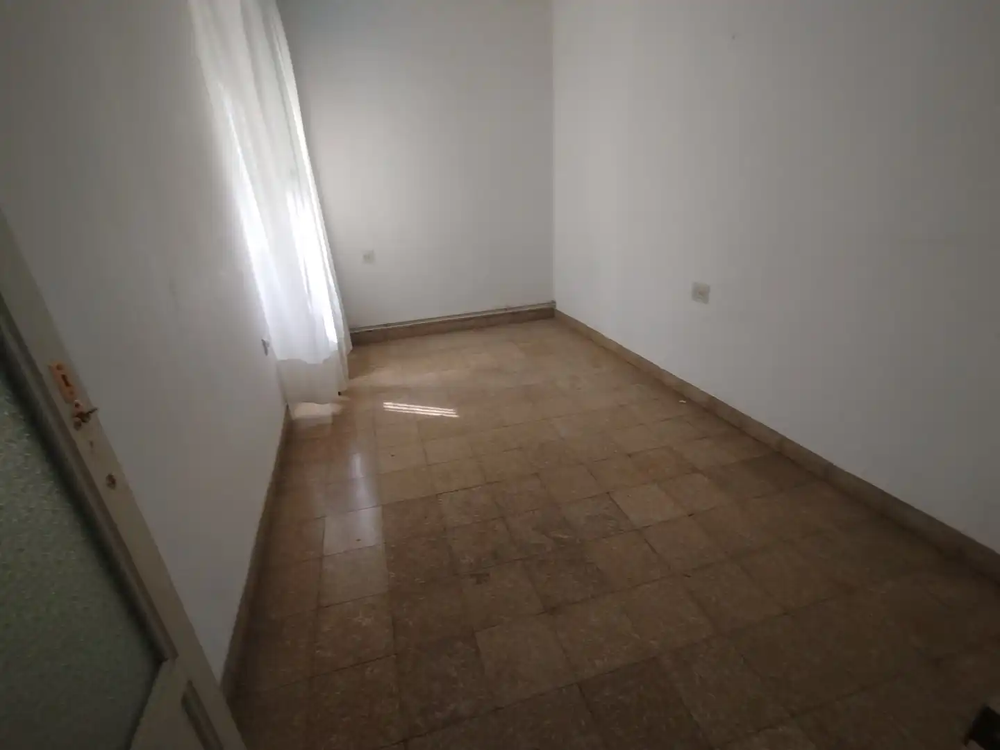 Wohnung zum Verkauf in Castellón de la Plana / Castelló de la Plana mit Terrasse und Balkon