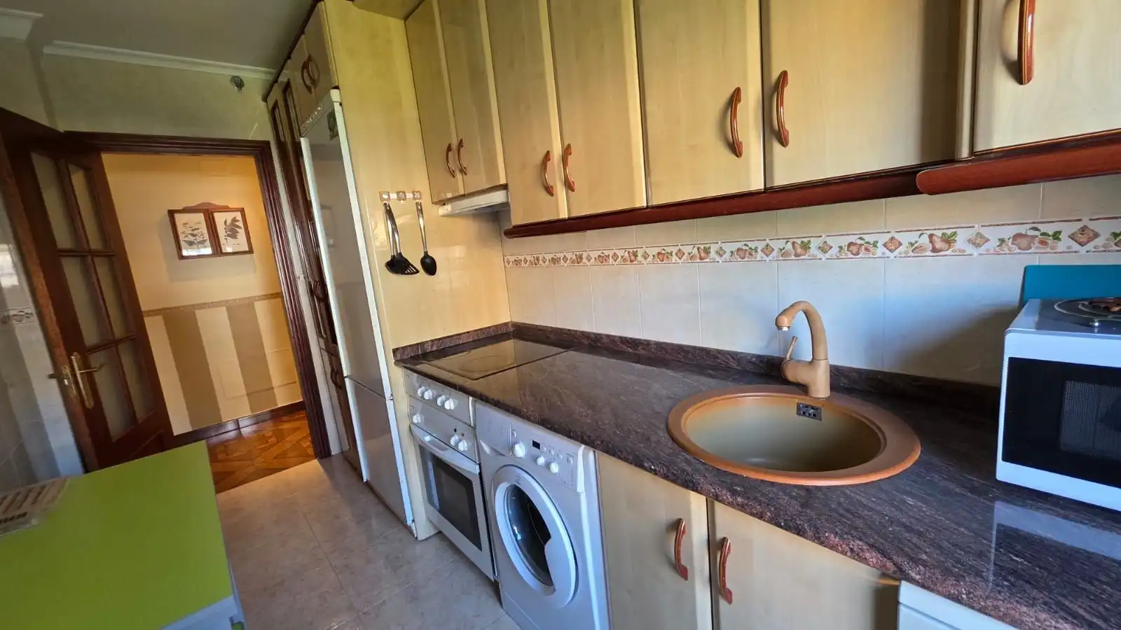 Küche von Wohnung zum Verkauf in Castro-Urdiales mit Heizung und Abstellraum