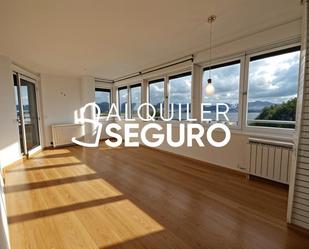 Living room of Flat to rent in Getxo   with Heating, Terrace and Storage room