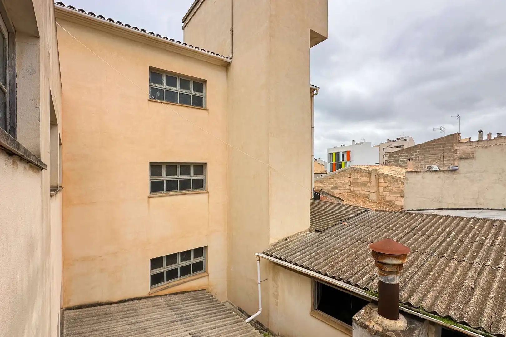 Exterior view of Buildings for sale in Manacor