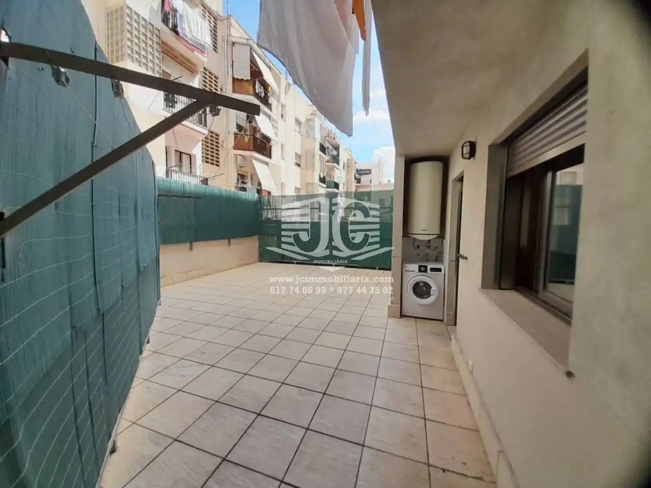 Flat for rent in Avenida MARCEL·LI DOMINGO, Ferreries
